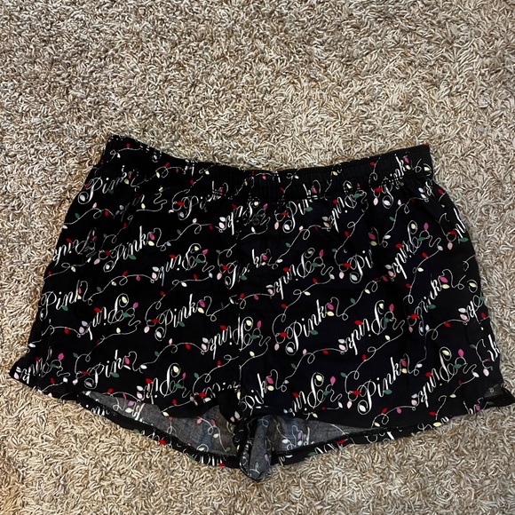 PINK Victoria's Secret Other - PINK Victoria’s Secret Christmas Pajama Shorts Size Large